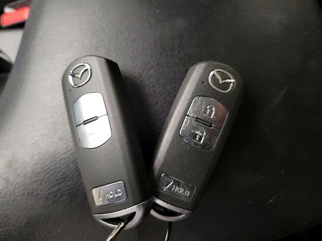 Photo of 2016 White Mazda CX-5