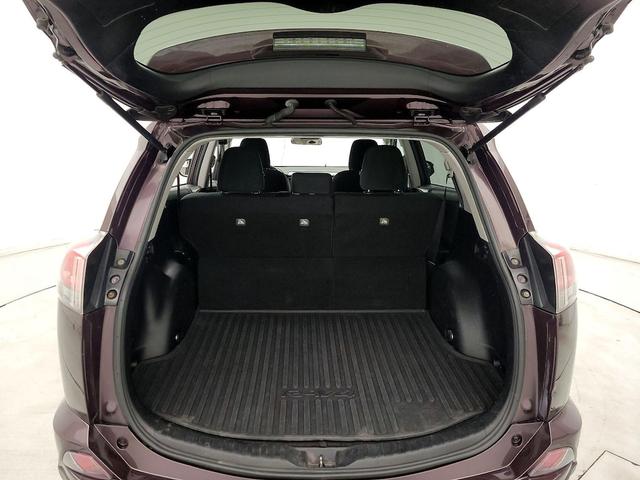 Photo of 2018 Purple Toyota RAV4