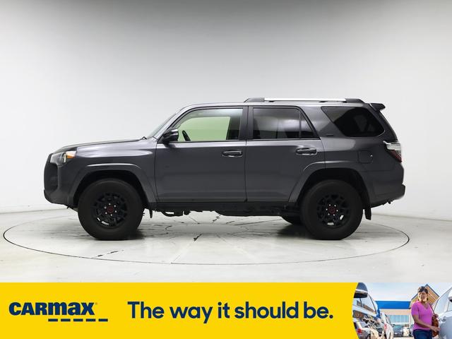 Photo of 2023 Gray Toyota 4Runner