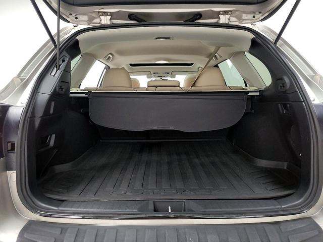 Photo of 2015 Silver Subaru Outback