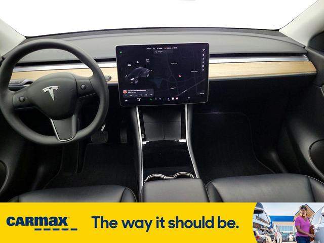 Photo of 2021 Black Tesla Model Y