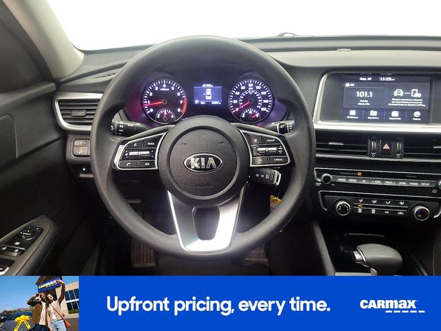 Photo of 2020 White Kia Optima