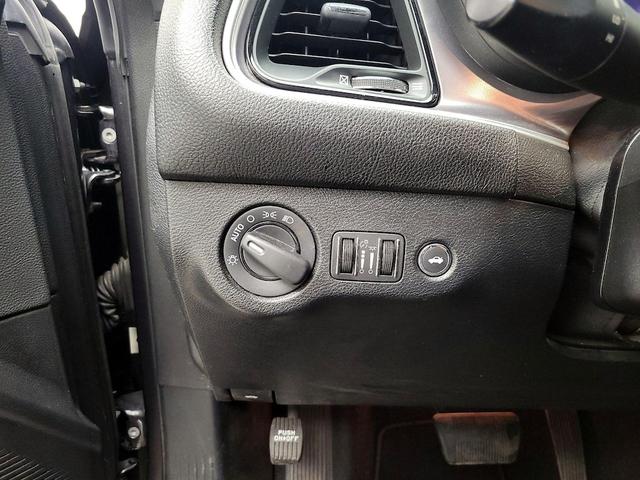 Photo of 2019 Gray Dodge Challenger