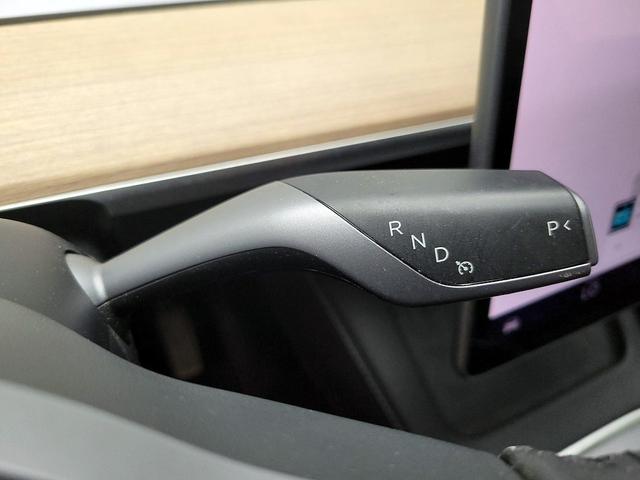 Photo of 2023 Gray Tesla Model Y