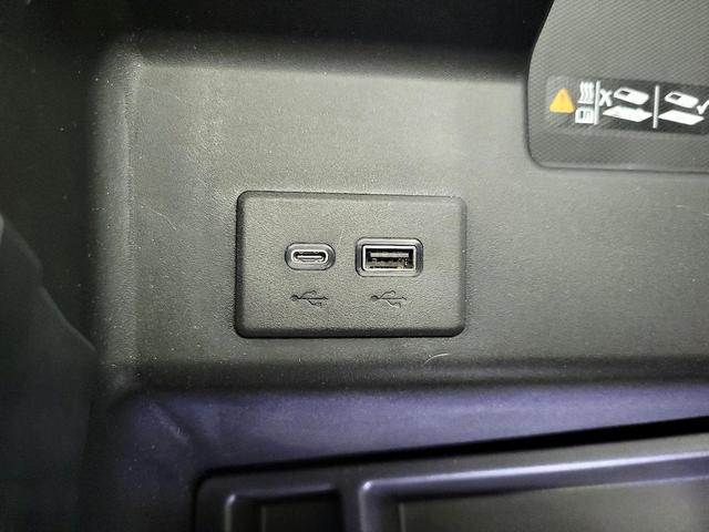Photo of 2023 Silver GMC Sierra 1500