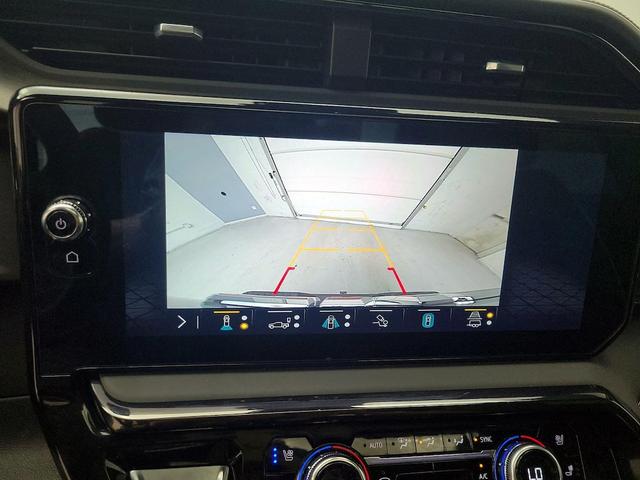 Photo of 2023 Silver GMC Sierra 1500