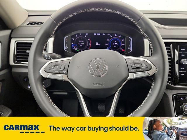 Photo of 2023 Black Volkswagen Atlas