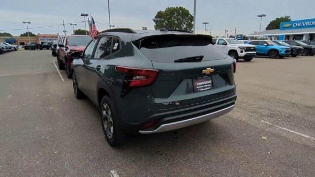Photo of 2025 Cypress Gray Chevrolet Trax