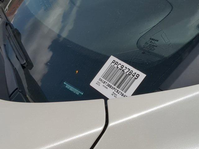 Photo of 2023 Pearl White Tricoat Nissan Rogue