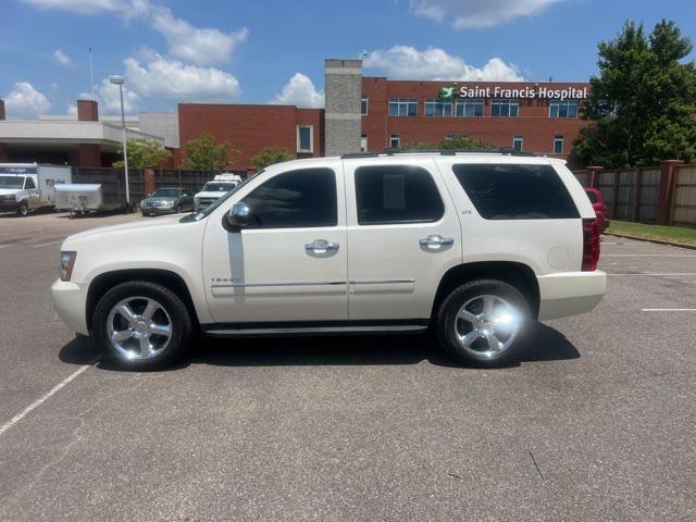 Photo of 2012 White Diamond Tricoat Chevrolet Tahoe