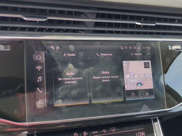Photo of 2024 Mythos Black Metallic Audi Q7