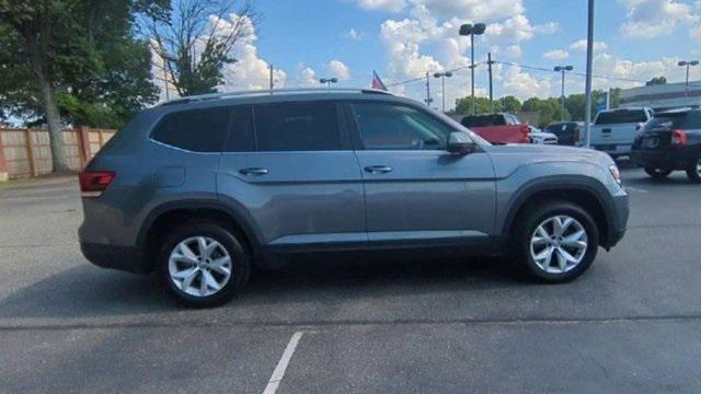 Photo of 2018 Platinum Gray Metallic Volkswagen Atlas