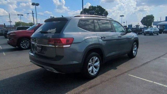 Photo of 2018 Platinum Gray Metallic Volkswagen Atlas