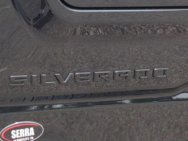 Photo of 2025 Black Chevrolet Silverado 1500