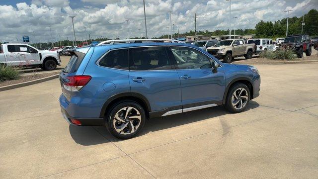Photo of 2023 Horizon Blue Pearl Subaru Forester