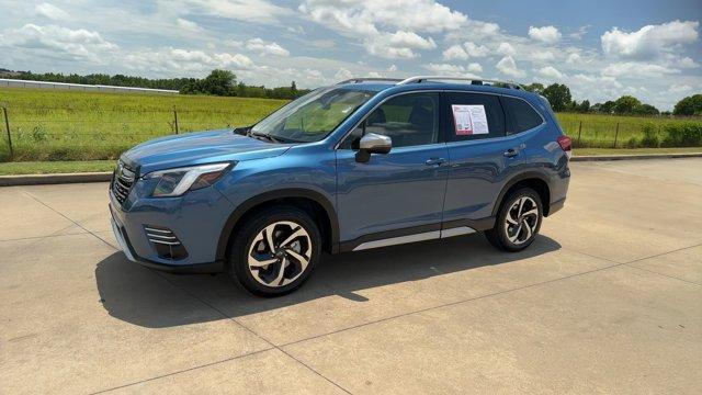 Photo of 2023 Horizon Blue Pearl Subaru Forester