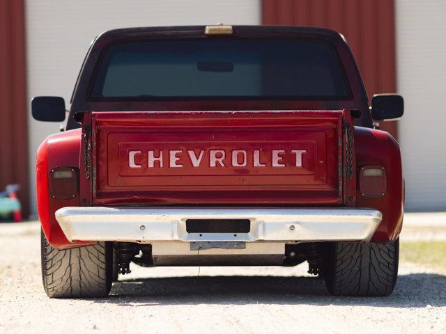 Photo of 1986 Red Chevrolet C10/K10