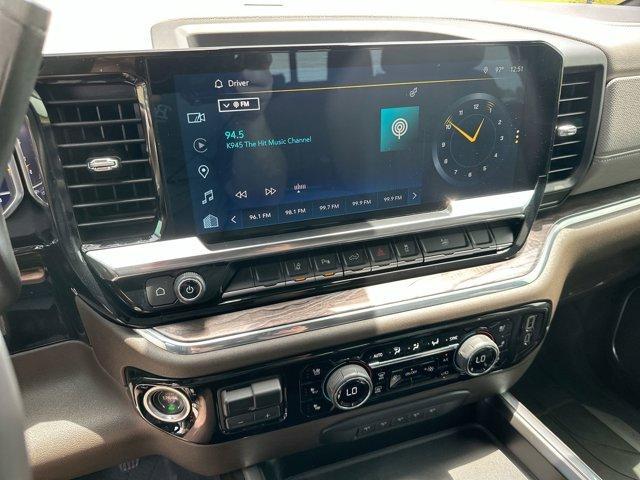 Photo of 2024 Summit White Chevrolet Silverado 3500