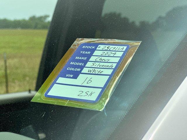 Photo of 2024 Summit White Chevrolet Silverado 3500