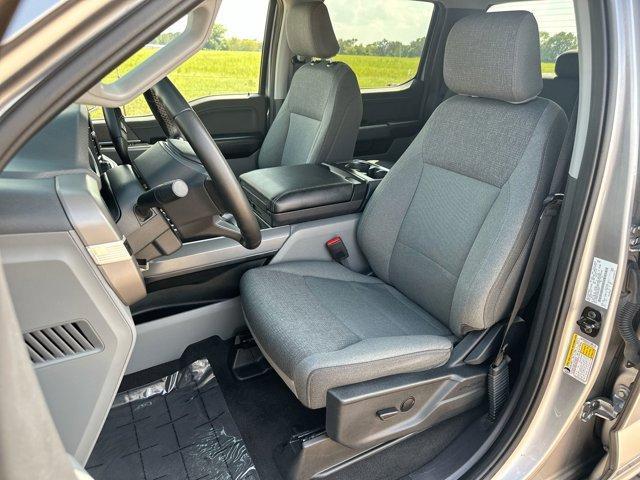 Photo of 2024 Silver Metallic Ford F-150