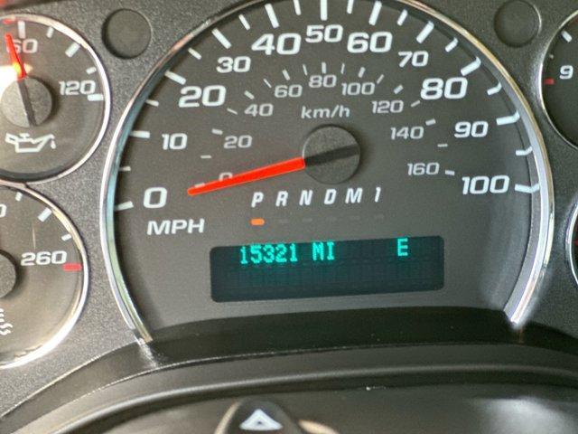 Photo of 2023 Summit White Chevrolet Express 3500