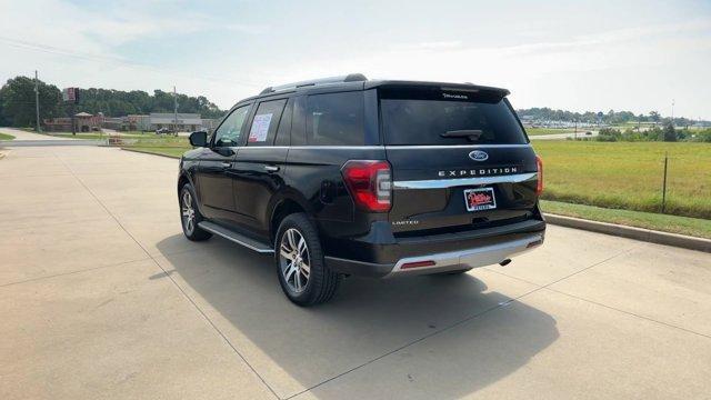 Photo of 2022 Black Metallic Ford Expedition