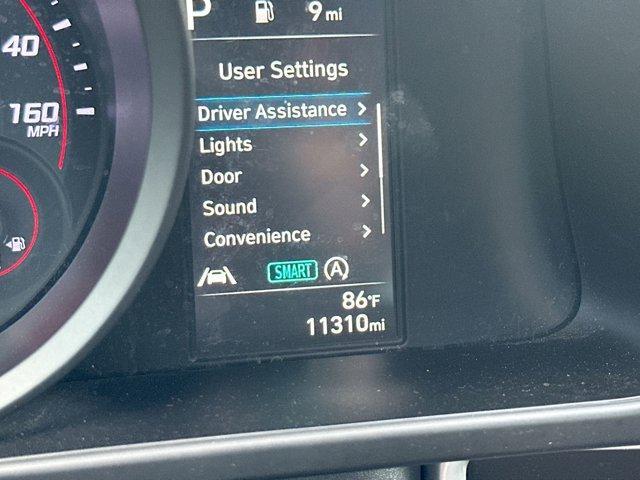 Photo of 2023 Onyx Black Hyundai ELANTRA