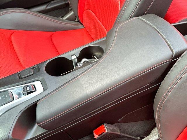 Photo of 2023 Summit White Chevrolet Camaro