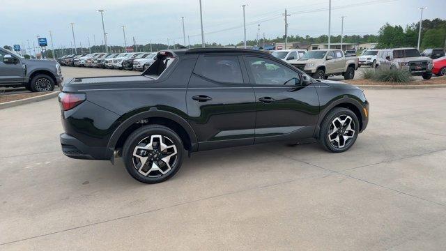 Photo of 2024 Phantom Black Hyundai SANTA CRUZ