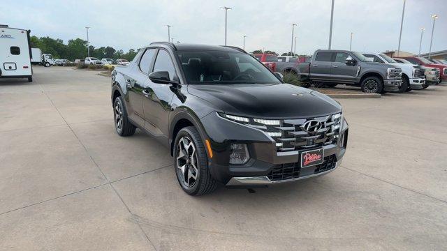 Photo of 2024 Phantom Black Hyundai SANTA CRUZ