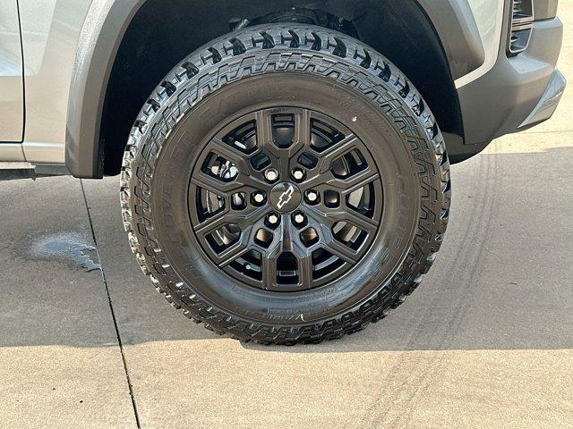 Photo of 2023 Sterling Gray Metallic Chevrolet Colorado