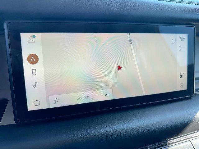 Photo of 2020 Fuji White Land Rover Defender