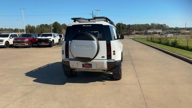Photo of 2020 Fuji White Land Rover Defender