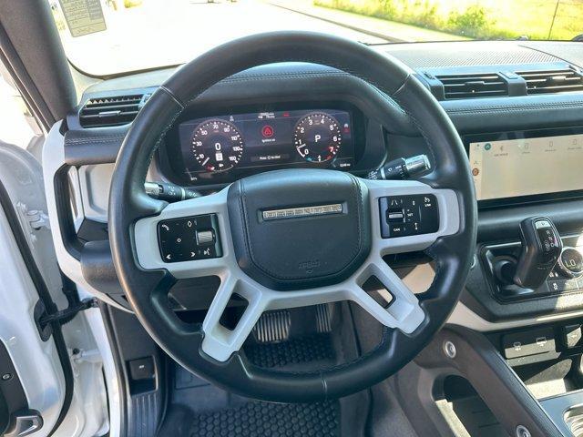 Photo of 2020 Fuji White Land Rover Defender