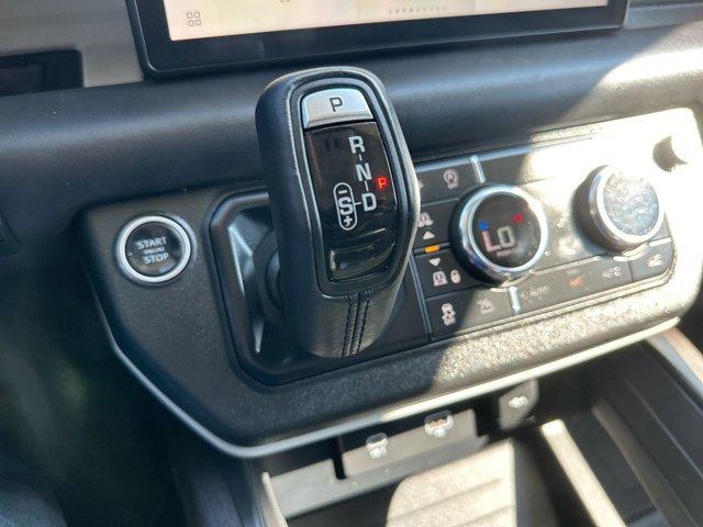 Photo of 2020 Fuji White Land Rover Defender
