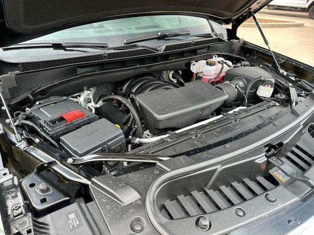 Photo of 2025 Onyx Black GMC Yukon XL