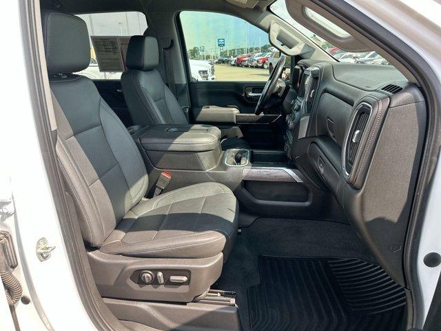 Photo of 2022 Summit White Chevrolet Silverado 2500