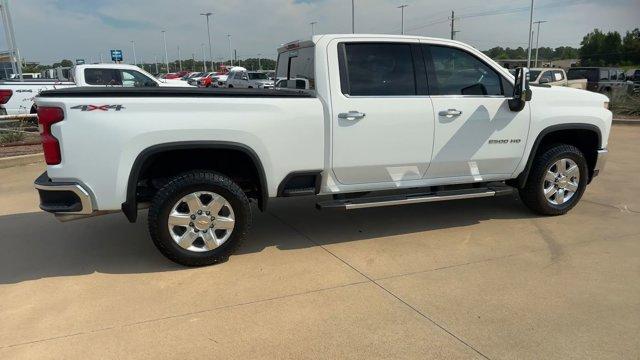 Photo of 2022 Summit White Chevrolet Silverado 2500