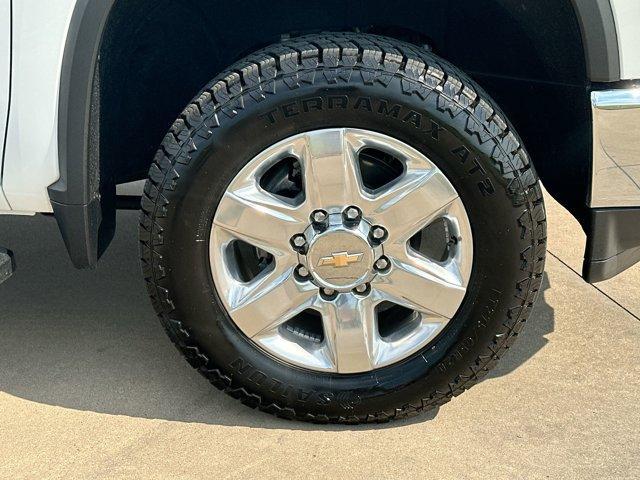 Photo of 2022 Summit White Chevrolet Silverado 2500
