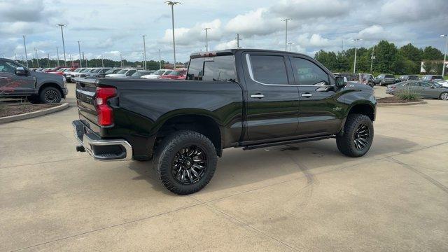 Photo of 2023 Black Chevrolet Silverado 1500