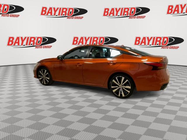 Photo of 2022 Sunset Drift Chromaflair Nissan Altima