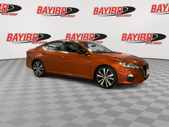Photo of 2022 Sunset Drift Chromaflair Nissan Altima