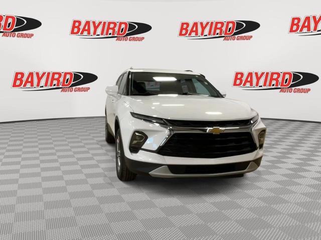 Photo of 2023 Black Chevrolet Blazer