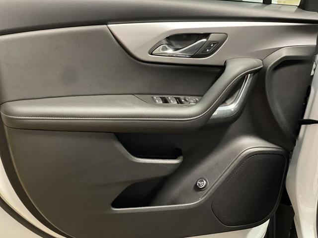 Photo of 2023 Black Chevrolet Blazer