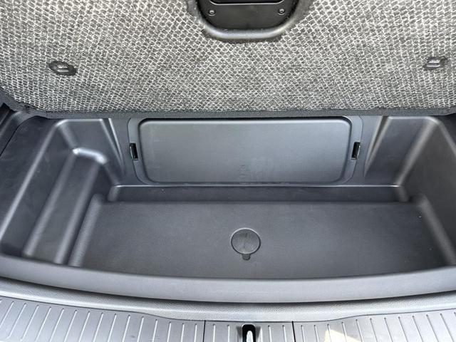 Photo of 2025 Baltic Gray Jeep Grand Cherokee L
