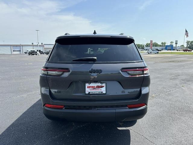 Photo of 2025 Baltic Gray Jeep Grand Cherokee L