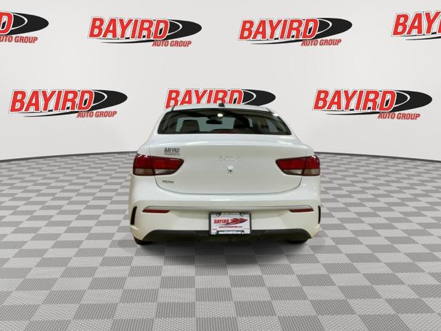 Photo of 2023 White Kia Rio