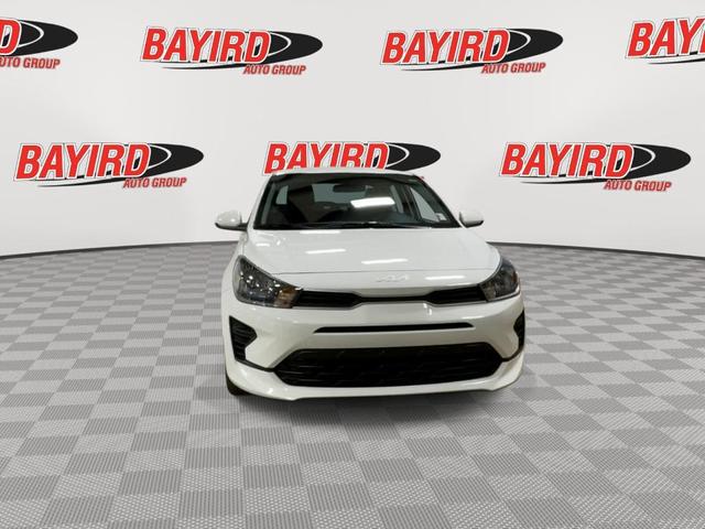 Photo of 2023 White Kia Rio