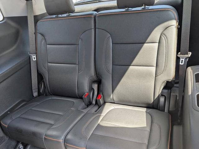 Photo of 2023 Summit White GMC Acadia