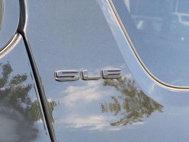 Photo of 2023 Ebony Twilight Metallic GMC Acadia